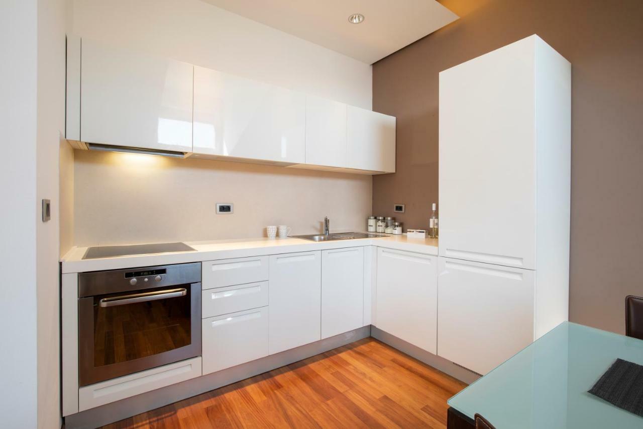 Onyx - Luxury Sunny Apartment Пула Экстерьер фото